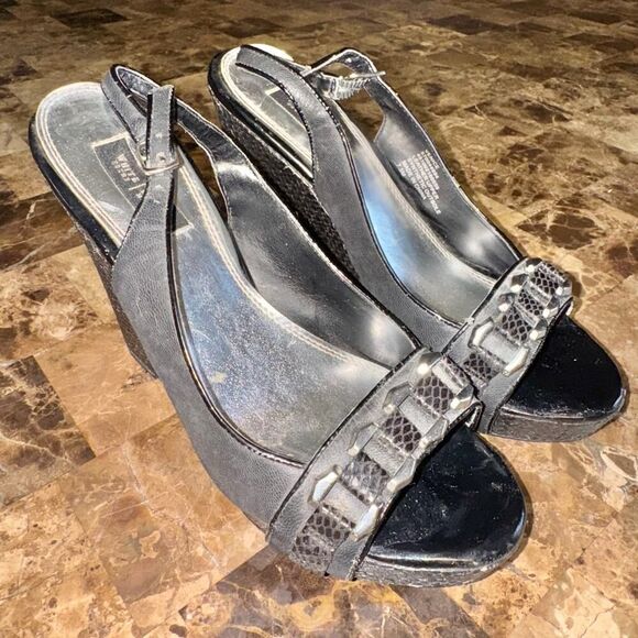 White House Black Market Embellished Wedge Heels - Size 7 - Picture 3 of 11